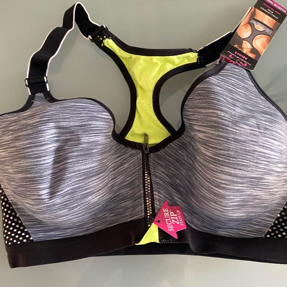 Maidenform high support sport bra